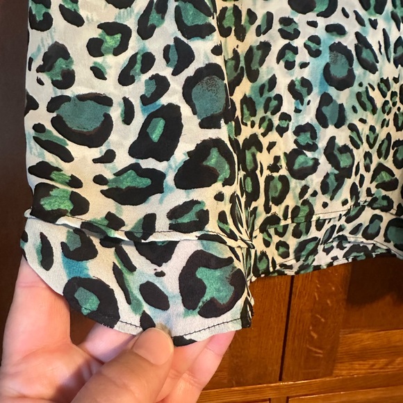 Cabi Jungle Top - Picture 3 of 5